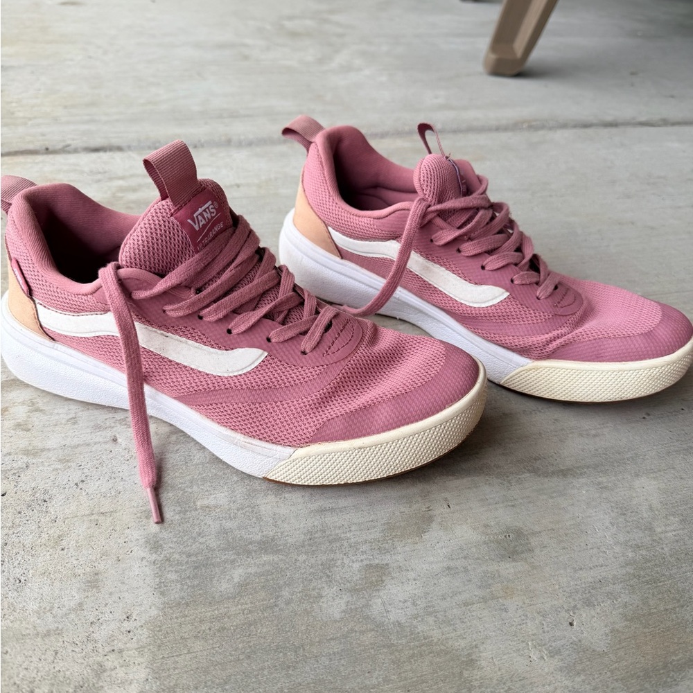 Vans Women’s Rose Pink Mesh Skate Sneakers with White Side Stripe - Picture 2 of 6
